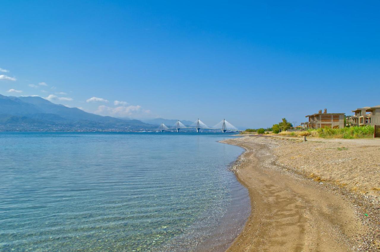 Epipleon Luxury Suites -105- Δωμάτιο 35Τμ Με Βεράντα 35Τμ Μπροστά Στη Θάλασσα Nafpaktos Exterior foto